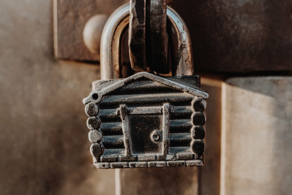 Schloss-sicherheit-im-winter-text-bild-min
